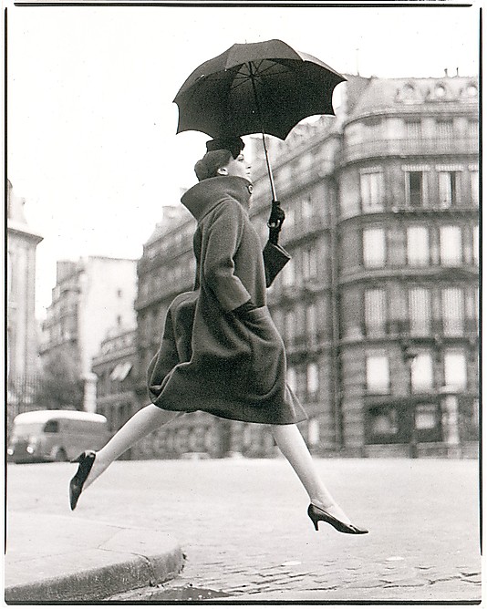Carmen (Homage to Munkasci), Coat by Cardin, Place François-Premier, Paris, August 1957