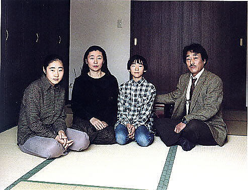 The Okutsu Family in Tatami Room, Yamaguchi