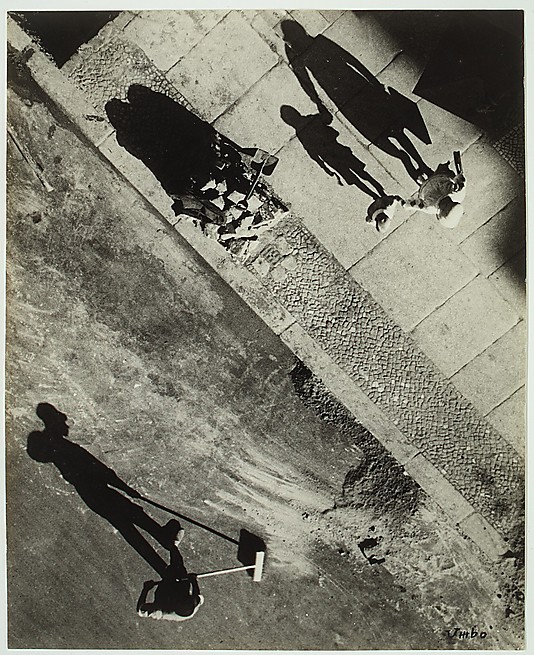 [Mystery of the Street]