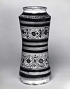 Apothecary jar (albarello)
