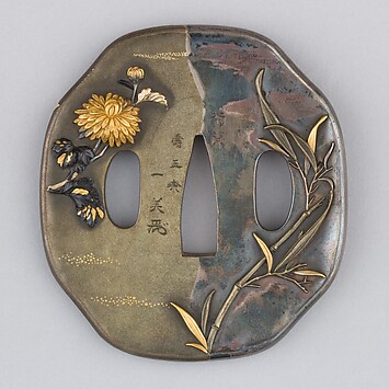 Sword guard (Tsuba) With Cherry Blossom Motif (桜図鐔) - Japanese