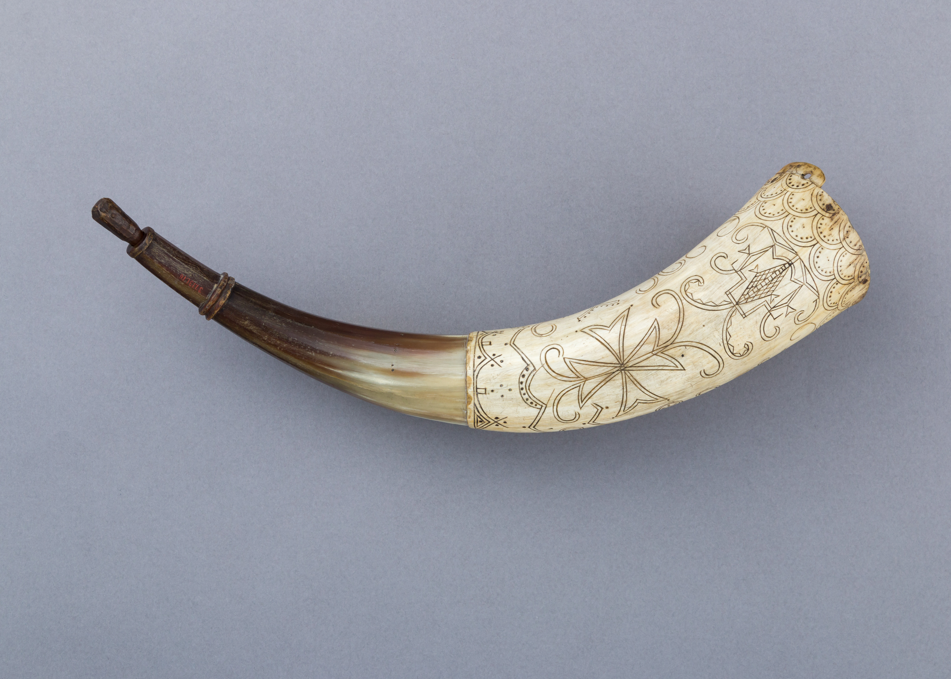 Powder horn  National Museum of the American Indian
