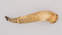 Powder Horn, Horn (cow), wood, American