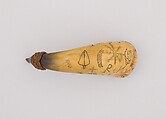 Powder Horn, Horn (cow), wood, cord, American