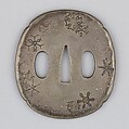 Sword Guard (Tsuba), Copper-silver alloy (possibly shibuichi), gold, copper, Japanese