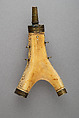 Powder flask, Antler, metal, French