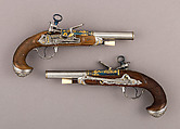 Pair of Pistols with Flintlocks a Las Tres Modas, Workshop of the Ybarzabel family (Spanish, Eibar, recorded 1784–1891), Steel, gold, wood (walnut), Spanish, Eibar