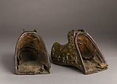Pair of Stirrups, Copper alloy, leather, vegetal thread, Peruvian