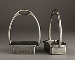 Pair of Stirrups with Warming Box, Iron alloy, French