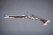 Snaphaunce Pistol Made for Wilhelm, Duke of Kurland, Steel, gold, silver, wood (brazilwood), Scottish