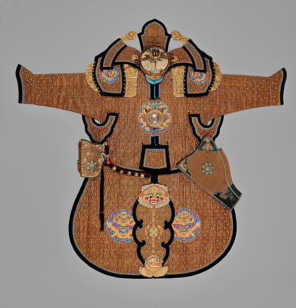 Armor with Archery Equipment and Box