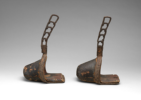 Pair of Stirrups (<i>Tsubo Abumi</i>)