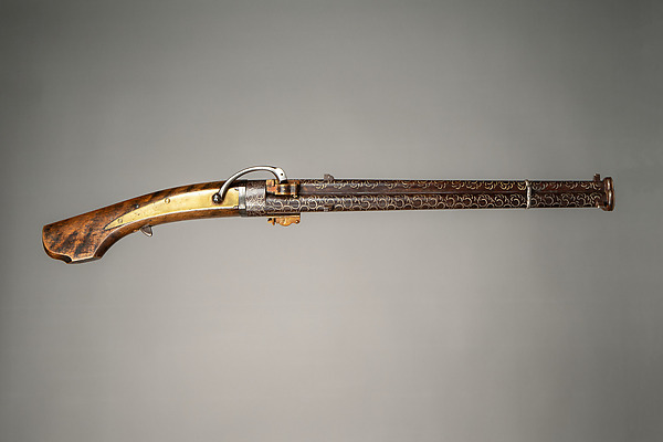 Three-Barreled Revolving Matchlock Gun by an unrecorded maker, The Metropolitan Museum of Art