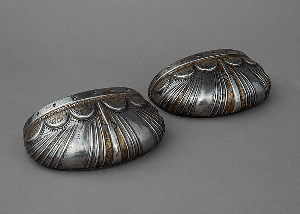 Toe Caps for a Pair of Foot Defenses (Sabatons)