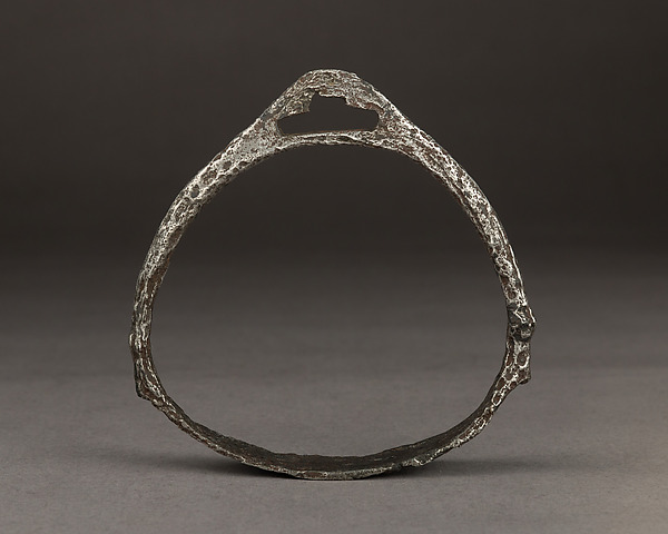 Stirrup