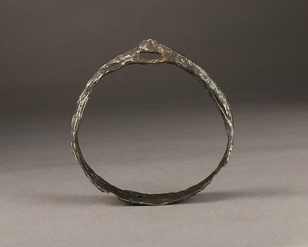 Stirrup