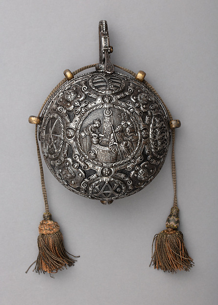 Priming Flask Bearing the Monograms and Arms of the Prince-Elector August I of Saxony (reigned 1553–86) and  Anna of Denmark (reigned 1553–85)