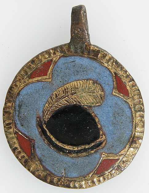 Harness Pendant