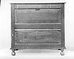 Chest of drawers, Attributed to The Symonds Shop Tradition, Red oak, walnut, cedar, maple, white pine, American