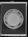 Soup bowl, M. Louise McLaughlin (American, Cincinnati, Ohio 1847–1939 Cincinnati, Ohio), Porcelain, overglaze enamel decoration and gilding, American