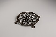 Trivet, Iron