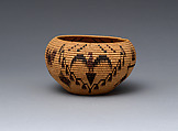 Basket bowl, Maggie Mayo James (Washoe, 1870–1952), Willow and redbud shoots and dyed bracken root, Washoe, Native American