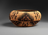 Basket bowl, Carrie Bethel (Mono Lake Paiute, 1898–1974), Willow shoots, sedge root, redbud shoots, and dyed bracken root, Mono Lake Paiute, Native American