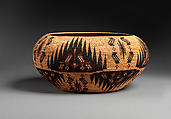 Basket bowl, Carrie Bethel (Mono Lake Paiute, 1898–1974), Willow shoots, sedge root, redbud shoots, and dyed bracken root, Mono Lake Paiute, Native American