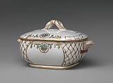 Covered Vegetable Dish, Union Porcelain Works  American, Porcelain, American
