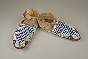 Pair of Moccasins, Native-tanned skin, glass, Sioux