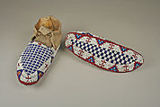 Pair of Moccasins, Native-tanned skin, glass, Sioux