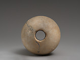 Mace head, Limestone