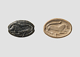 Carinated amygdaloid seal, Steatite, green black