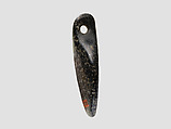 Drop-shaped (tanged) pendant seal and modern impression: quadrupeds, Black-green chlorite or steatite