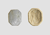 Stamp seal, Chalcedony, bluish, Achaemenid