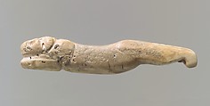 Amulet in the form of a lion with legs extended, Shell