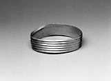 Pair of armlets, Gold