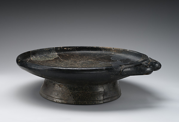 Dish with ducks' heads by an unrecorded maker, The Metropolitan Museum of Art