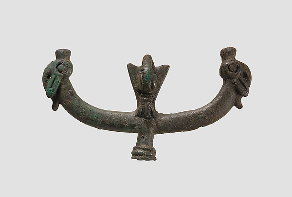 Head of pin
