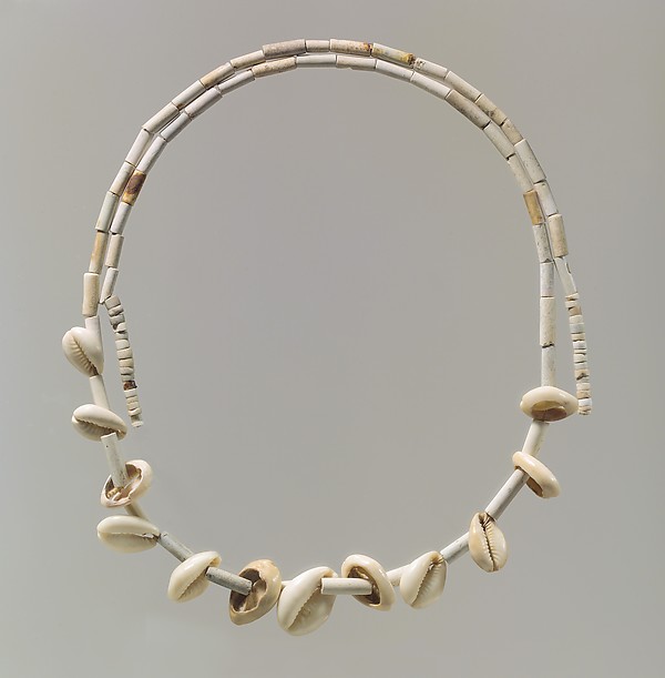Beads 29.92 in. (76 cm)