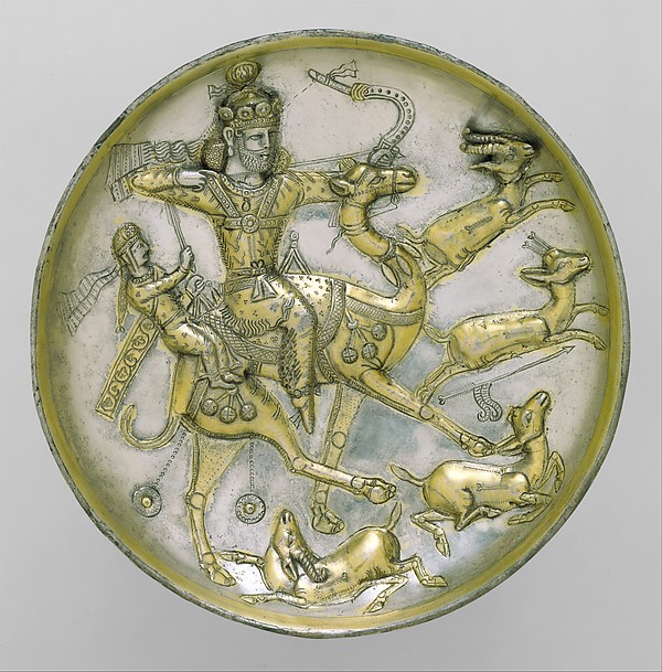Plate with a hunting scene from the tale of Bahram Gur and Azadeh Height 1.62 in. (4.11 cm), Diameter 7.9 in. (20.1 cm)