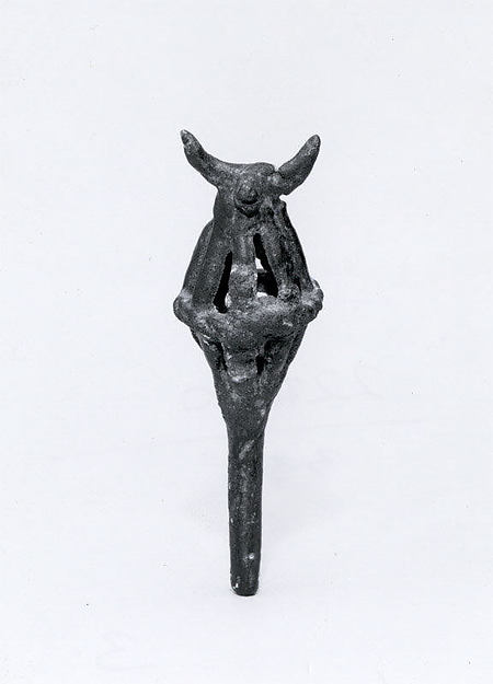 Openwork rattle bell 3.94 in. (10.01 cm)