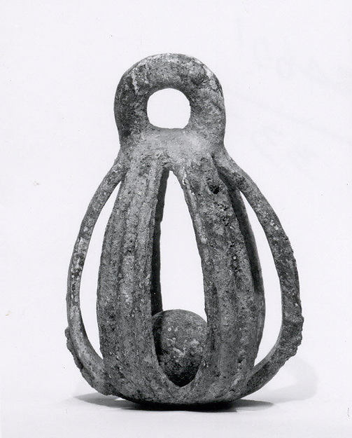 Openwork rattle bell 3.03 in. (7.7 cm)