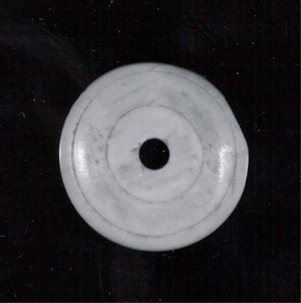 Button 0.12 in. (0.3 cm)