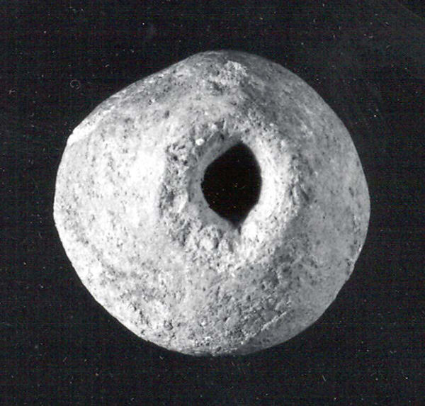 Spindle whorl 0.91 in. (2.31 cm)