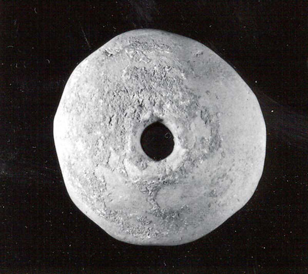 Spindle whorl 1.02 in. (2.59 cm)