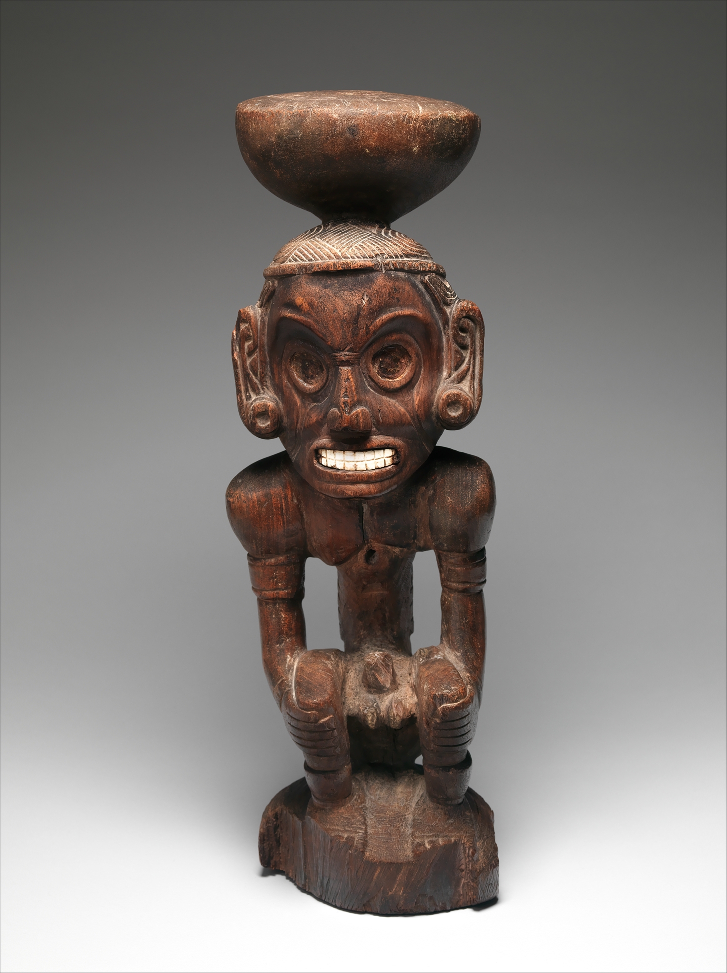 Taíno of Art | Stand Metropolitan Zemí The Cohoba | Museum