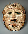 Bwami Mask (Idimu), Wood, pigment, kaolin, Lega peoples