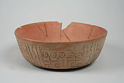 Incised bowl with fox motif, Ceramic, pigment, Paracas