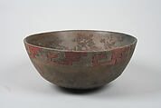 Painted bowl with geometric pattern, Ceramic, pigment, Paracas